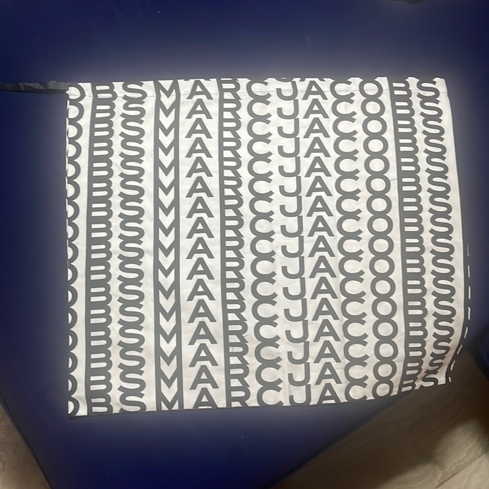 XL Marc Jacob Dust Bag